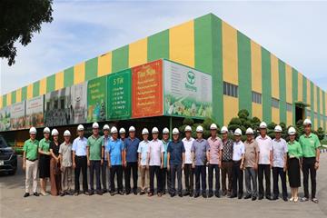 Đoàn công tác Tổng công ty cà phê Việt Nam đến thăm và làm việc tại Công ty CP Công nông nghiệp Tiến Nông.