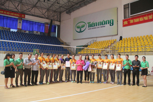 Tiến Nông Thanh Hóa xuất quân, lên đường tham dự vòng 2 – Giải vô địch bóng chuyền quốc gia PV Gas 2016