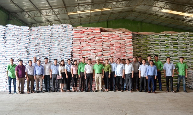 Hội nông dân các cấp tỉnh Tuyên Quang thăm và làm việc tại Nhà máy Tiến Nông4